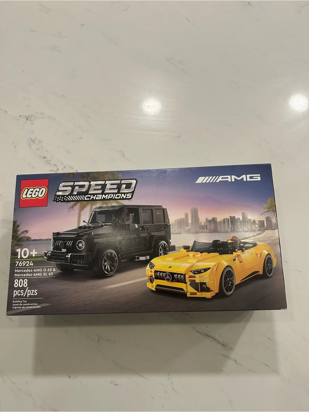 LEGO Speed Champions Black & Yellow Mercedes-AMG G 63 and SL 63 Set